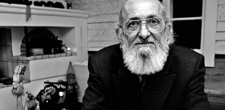 Paulo Freire